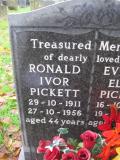 image of grave number 444519